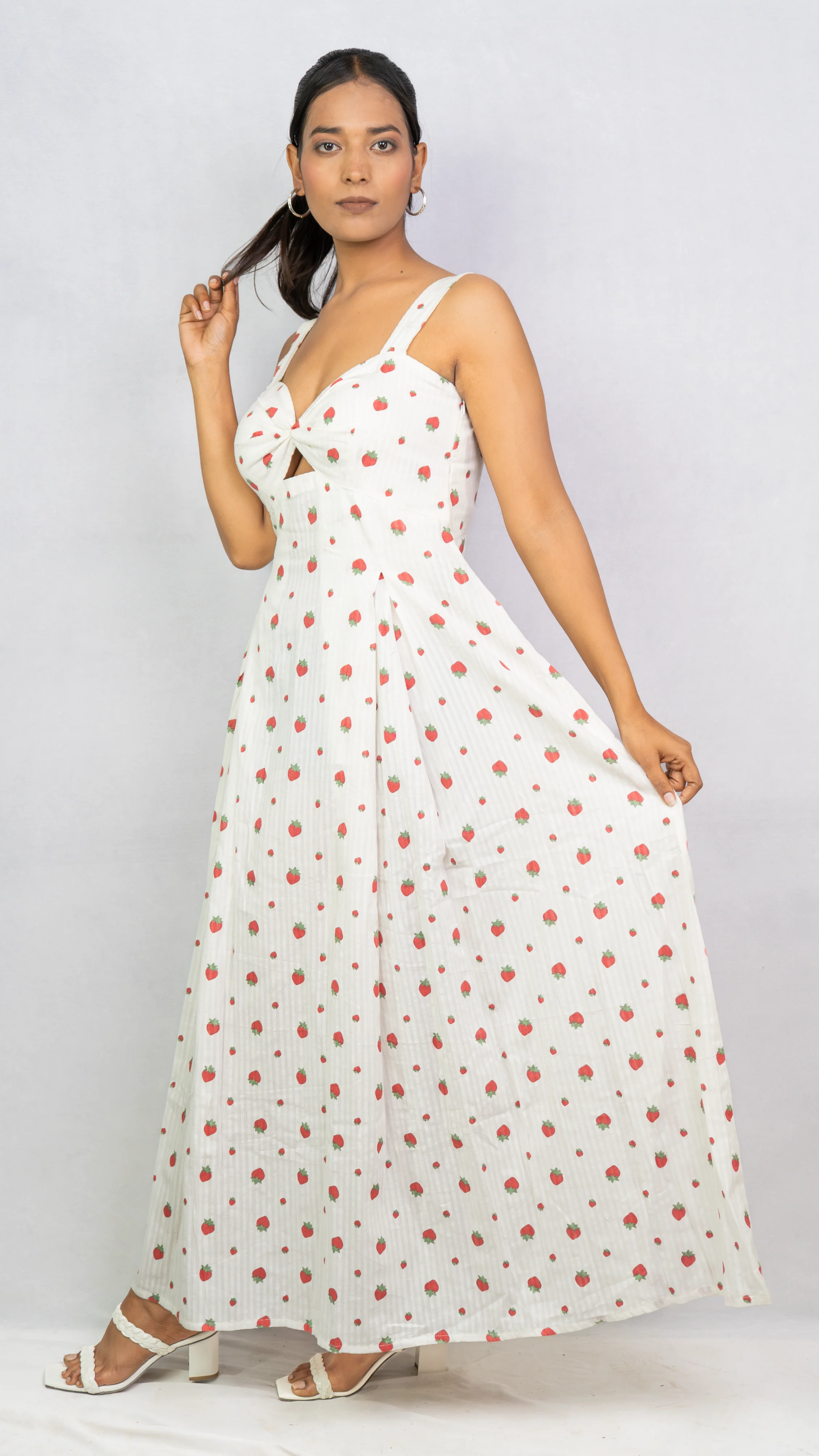 Strawberry Printed Sweetheart Neck Maxi Dress.